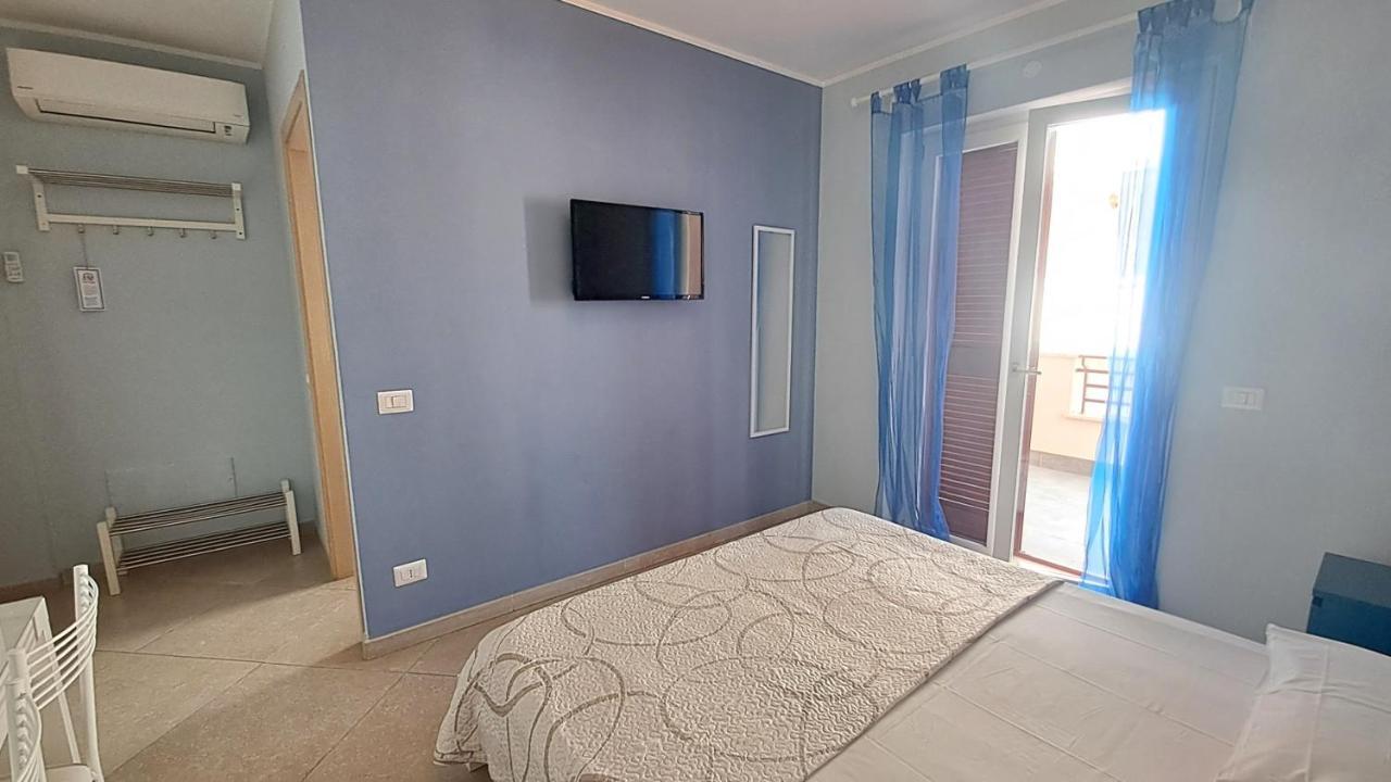 Guest House Roma Express Ladispoli Exterior photo