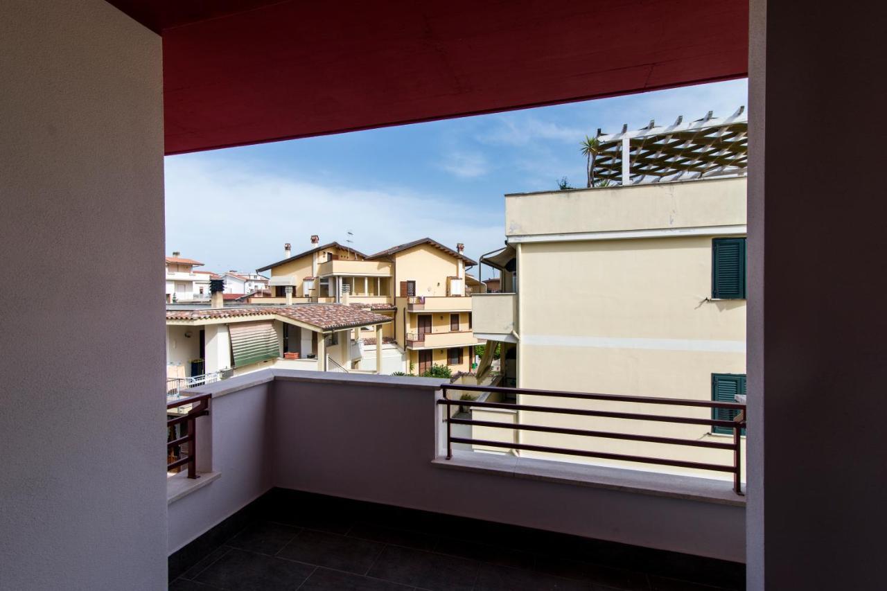 Guest House Roma Express Ladispoli Exterior photo